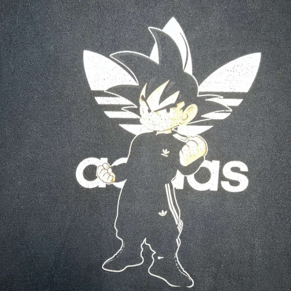 Dragon Ball Z x adidas T Shirt Men Sz M Black Goku Tracksuit Costume Faded‎ Tee